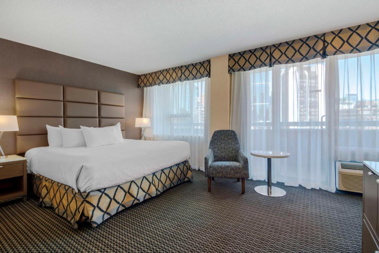 Best Western Premier Chateau Granville Hotel & Suites & Conference Centre Vancouver Dış mekan fotoğraf