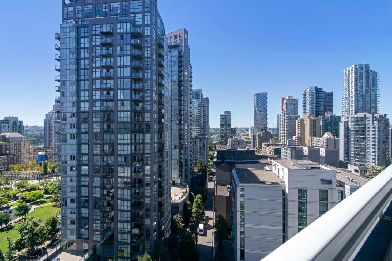 Best Western Premier Chateau Granville Hotel & Suites & Conference Centre Vancouver Dış mekan fotoğraf